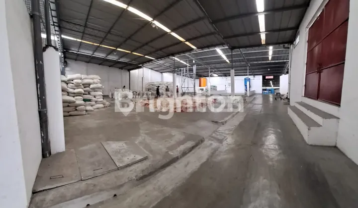 Good Plastic Active Factory with Equipment, Singosari, Malang