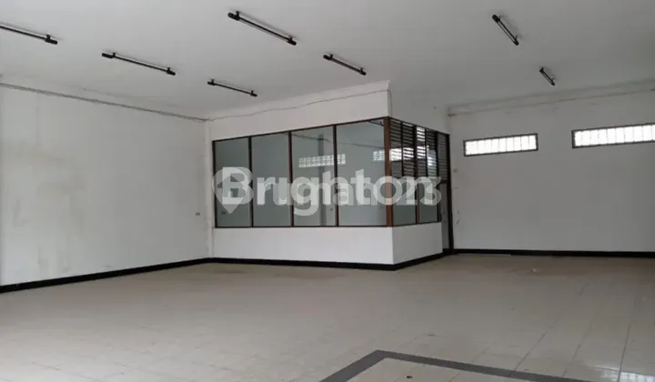 Good Ready-to-Live Warehouse in Kepanjen Malang Area