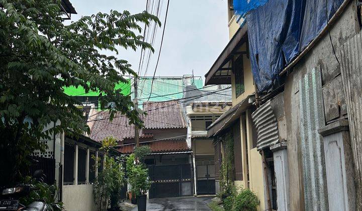 Rumah Baru 3 Lantai di Jl.menteng Tanjung Duren 2