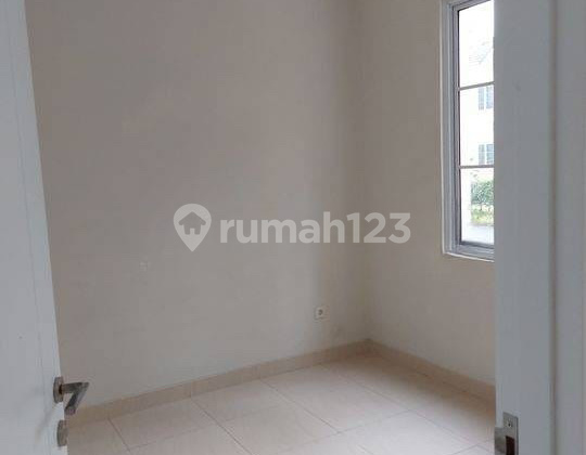 Beautiful House in Vanya Park Azura BSD City 2