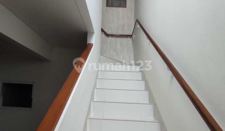 Nice and Ready-to-Use House in Sutera Sitara Cluster Orlando 2