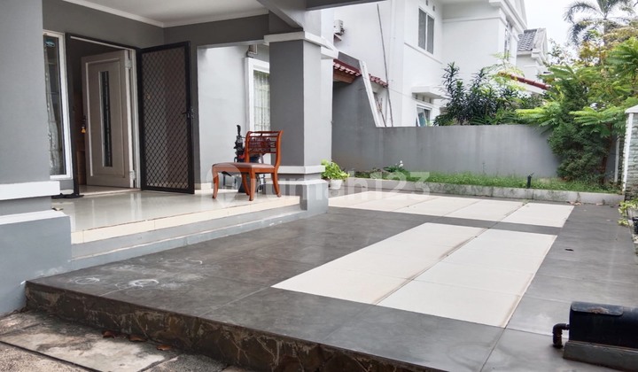 Beautiful and Lush House in Puspitaloka BSD 2