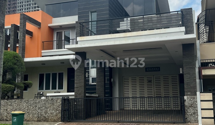 Disewa Rumah Bagus dan mewah di  Telaga Golf BSD 1