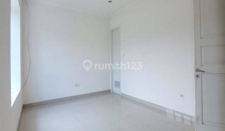 Rumah Bagus 2 Lantai Di Elista Village Gading Serpong 2