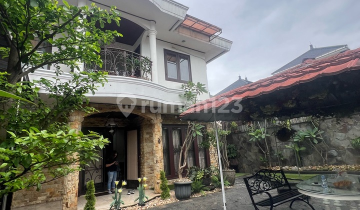 For Sale 2-Story House in Pejaten with Swimming Pool 2