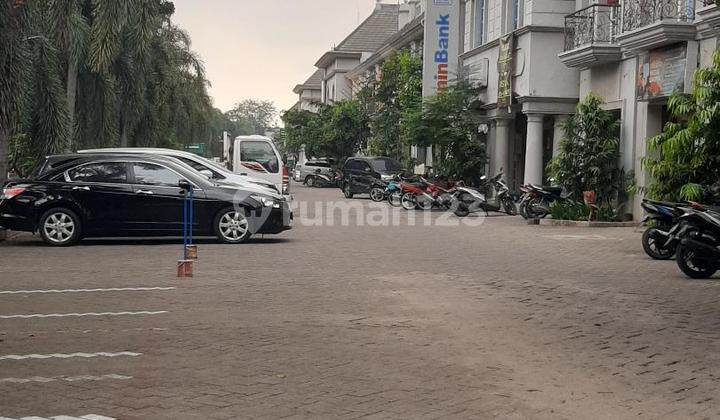 For Rent: Puri Botanical Junction Shop House in Joglo Facing Main Road 2