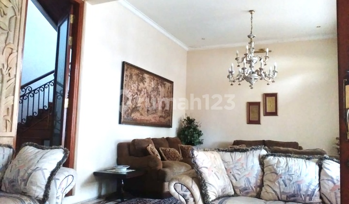 Cheap house for sale on Jl.Cilandak Dalam 2