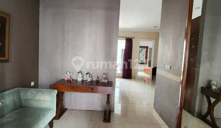 Rumah cantik siap huni di Sutera Onyx Alam Sutera ada kolam renang 2