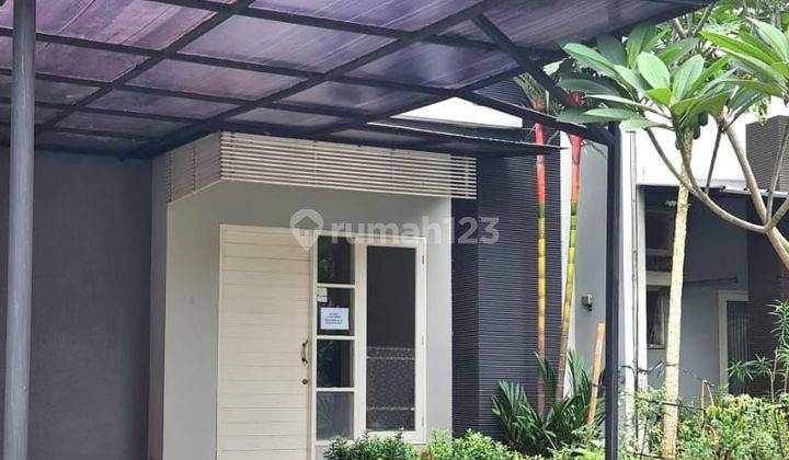 Rumah Asri Fasilitas Kolam Renang, Sport Club di Delatinos BSD 2