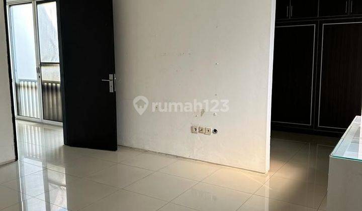 Rumah luas unfurnished di Citra 6 1