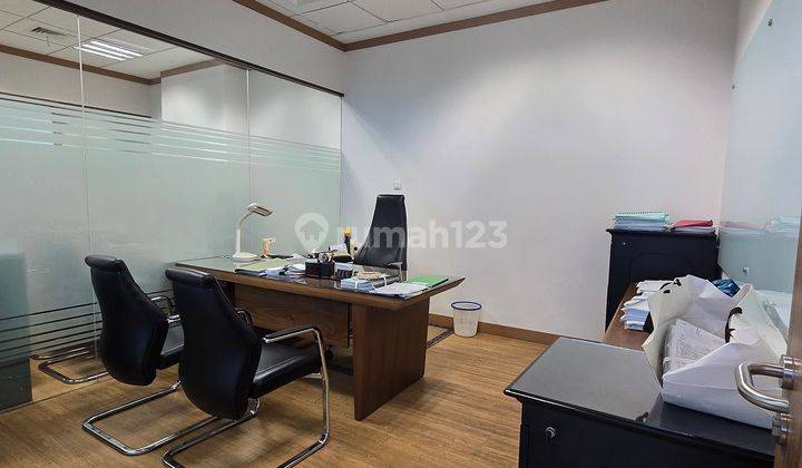 Dijual Cepat Office Manhattan Square 229,75m Rp.8,5 M Tb.simatupang 2