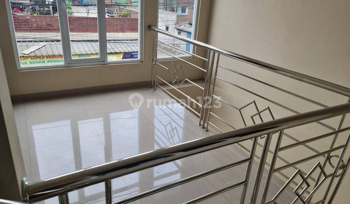 Disewakan Ruko 2 Lantai Siap Huni Main Road Melong, Cijerah 8
