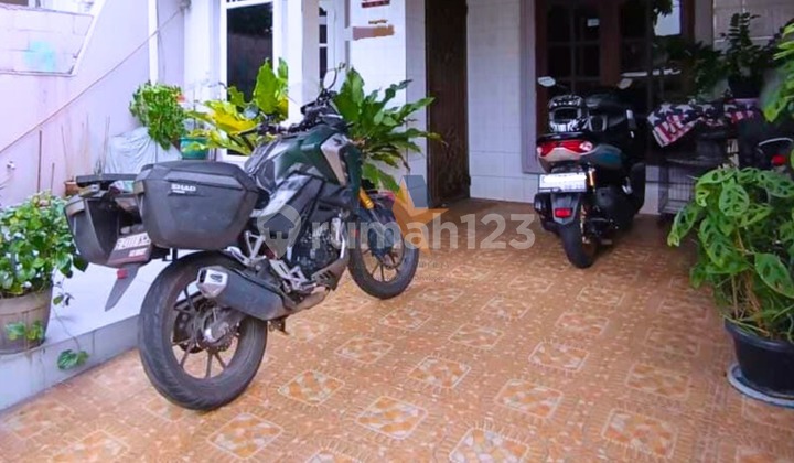 Quick Sale Cheap Ready-to-Live House in Alam Sutera