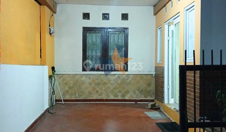 Dijual Rumah Siap Huni Di Lokasi Strategis Graha Raya 1