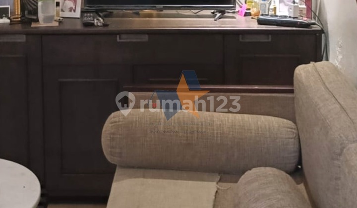 Dijual Cepat Rumah 2Lantai Rapi dan Siap Huni di Serpong