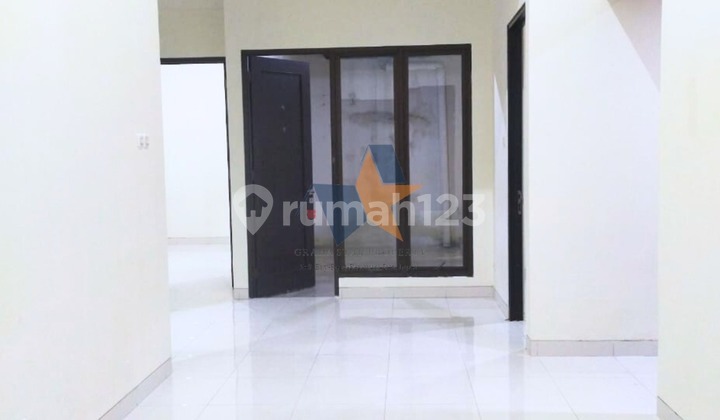 Disewakan Rumah Di Lokasi Strategis Cluster Graha Raya