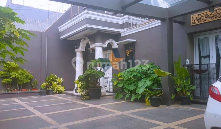 Luxury House for Sale at a Friendly Price in West Jakarta 2
