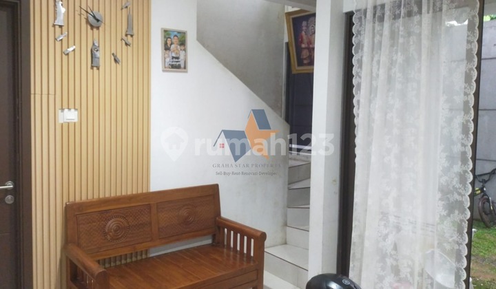 Dijual Rumah 2 Lantai Posisi Hook Siap Huni di Graha Raya 2