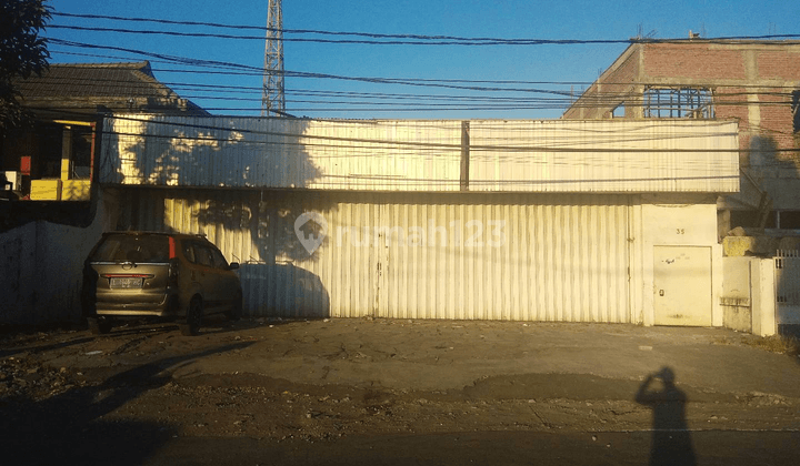 Gudang Jl Mastrip Kedurus Daerah Pabrik Dan Industri  1