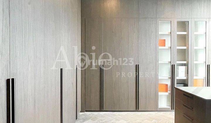 For Sale Apartment Regent Residence 2