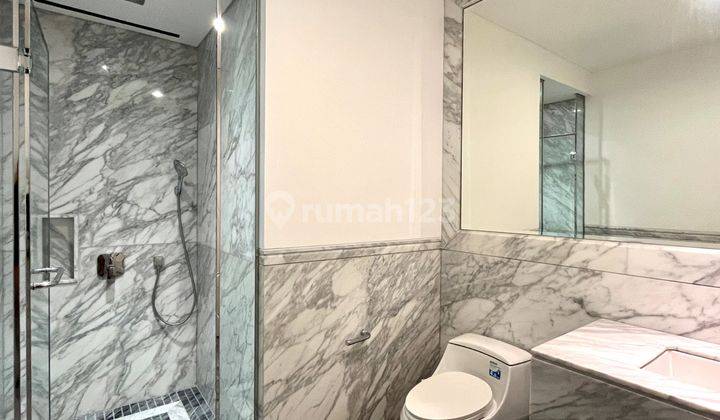 kamar mandi apartment langham residence jakarta