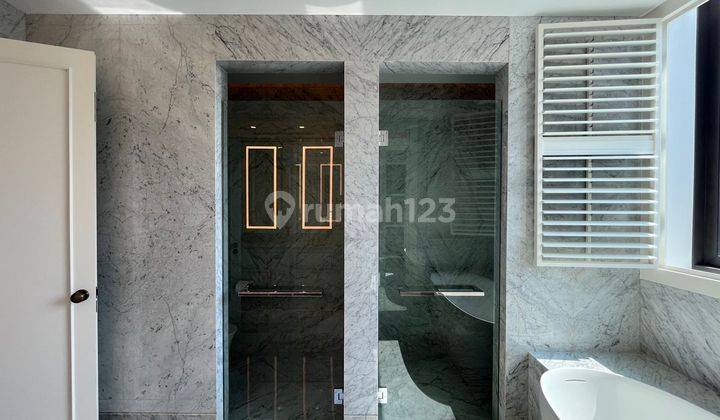 kamar mandi fast sale apartment st regis