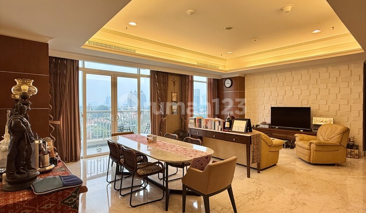 Fast Sale Apartment Botanica Jakarta Selatan 2+1 Bedroom