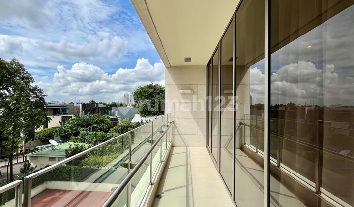 For Sale Apartment The Pakubuwono Spring Furnished 2