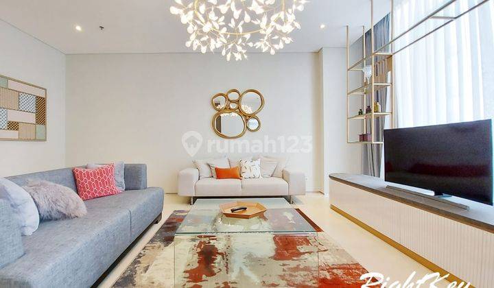 Fast Rent Apartment Senopati Suites 3Bedroom