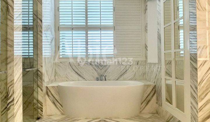 kamar mandi fast sale apartment the st