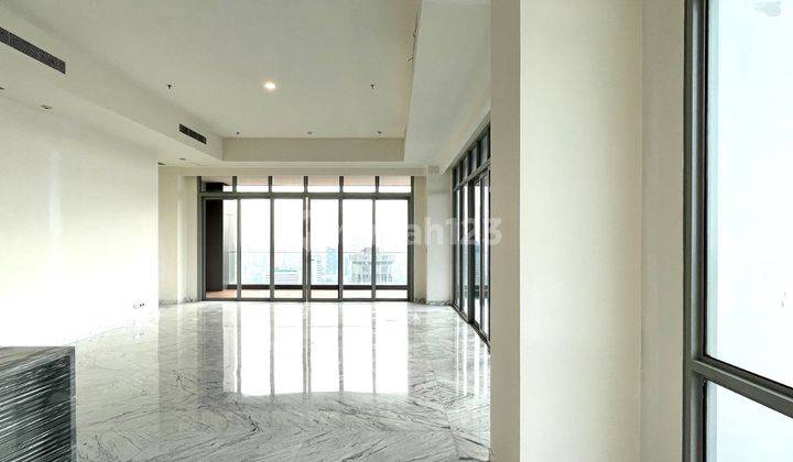 Fast Sale Apartment The Stature Jakarta Selatan 3Bedroom 2