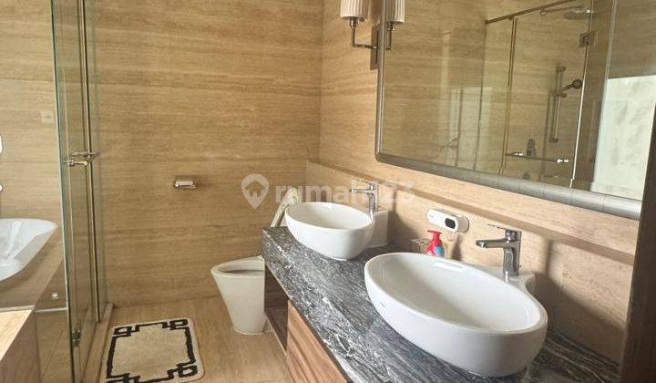 IN HOUSE MARKETING - Disewakan Apartemen Botanica Simprug 2 Bedroom 2