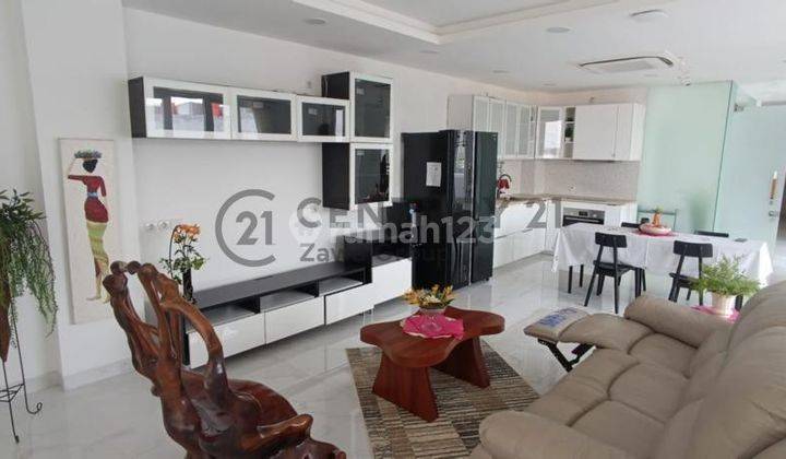 Disewakan Rumah Tinggal Huni dalam Komplek GreenVille Jakarta Barat 1