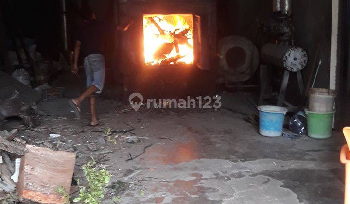 Tanah bonus Bangunan dan Rumah Kontrakan  8