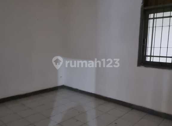 Rumah Hitung Tanah Lokasi Strategis di Kopo Permai 2