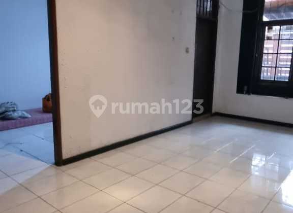 Rumah Bagus, Halaman Belakang Luas di Kopo Kencana 2