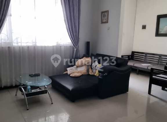 House Located in a Favorite Complex in Taman Kopo Indah 5 House Located in a Favorite Complex in Taman Kopo Indah 5