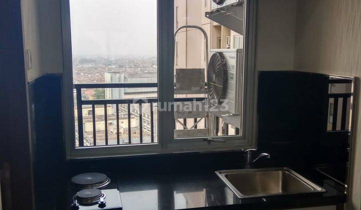 Apartemen Full Furnish, View Kolam Renang di Sudirman Suites 2