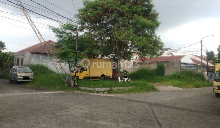 Tanah Hook Dekat Pusat Perbelanjaan di Taman Kopo Indah 2 1