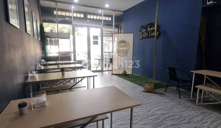 Ruko 3 Lantai Cocok Untuk Kantor Maupun Cafe di Kopo 2