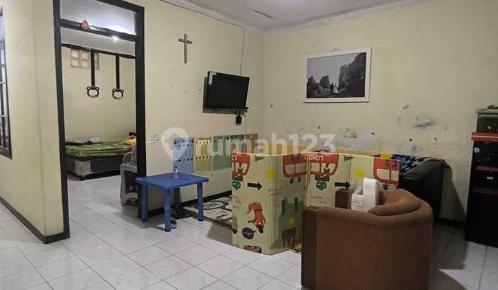 Rumah Strategis Dekat Tol dan Sekolah di Taman Rahayu 2 2