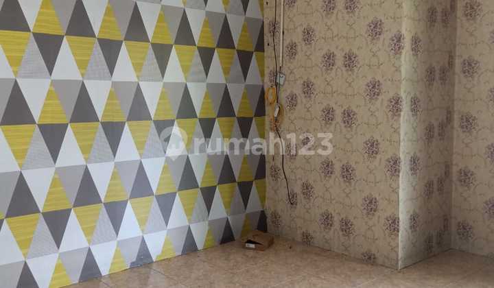Minimalist House Suitable for Young Couples in Taman Kopo Katapang 2