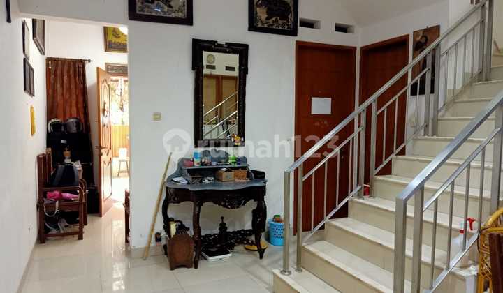 Hunian Nyaman Dekat Tol di Taman Kopo Indah 3 2