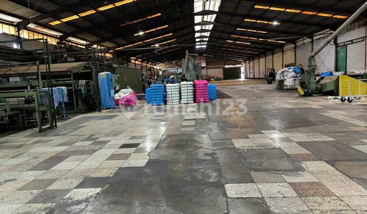 Gudang di Kawasan Industri - Cocok untuk Produksi & Penyimpanan di Terusan Kopo