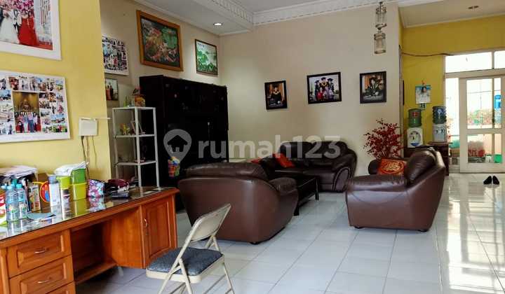 Ruko Dekat ke Pusat Kota Cocok untuk Usaha atau Kantor di Bkr bisa Disewakan