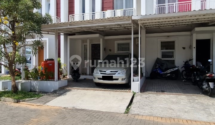 Rumah Bagus 2 Lantai Siap Huni di Taman Kopo Katapang