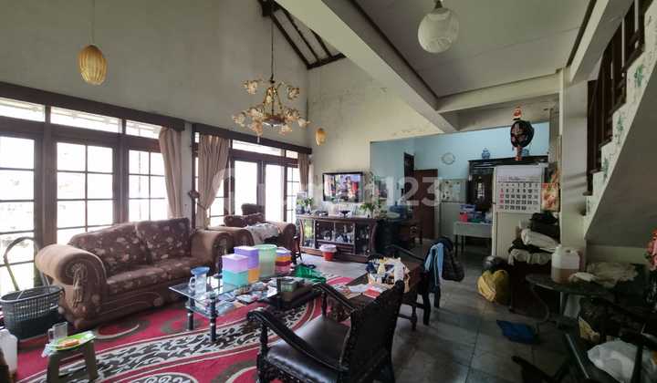 Rumah Luas, Bebas Banjir di Kopo Permai