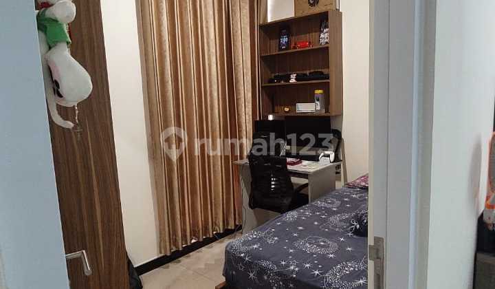 Rumah 2 Lantai Premium di Taman Kopo Indah 5 2