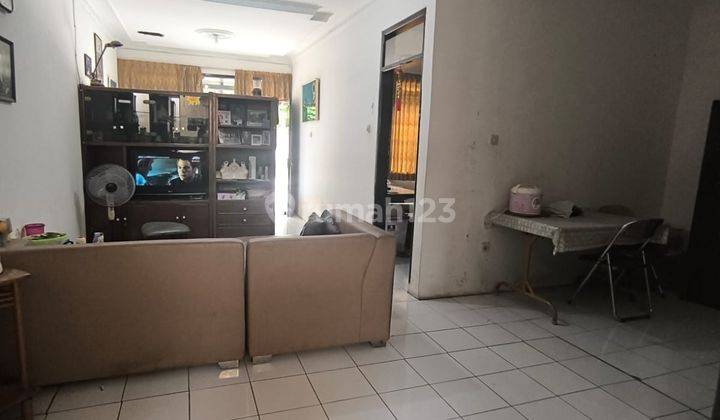 Rumah Bonus Lemari Kayu Jati di Taman Rahayu 1 1