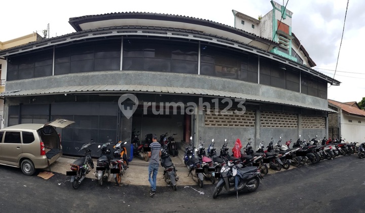 Gudang Cocok untuk Tempat Usaha atau Gor di Taman Holis Indah 1 Gudang Cocok untuk Tempat Usaha atau Gor di Taman Holis Indah 1